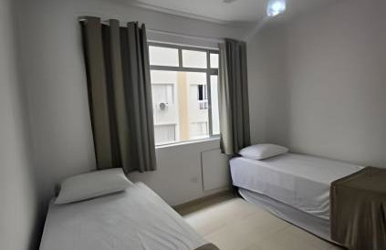 Apto em frente a Praia do Gonzaga em Santos - Ed Bandeirantes - Foto 5