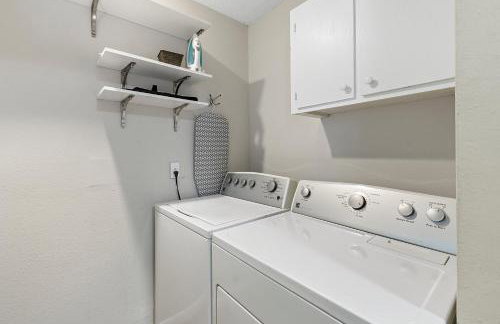 The Hickory House with Firepit- Boat Ramp Access to Cedar Creek Lake - Foto 19