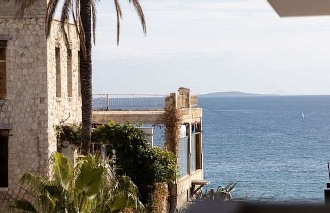 Kastella Waves Chic 2-bedroom Getaway - Foto 23