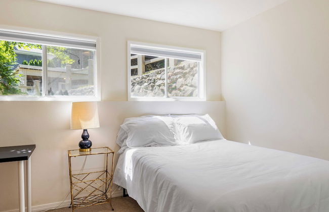 Saratoga by the Sea by Avantstay Panoramic View, Near Langley - Photo 24