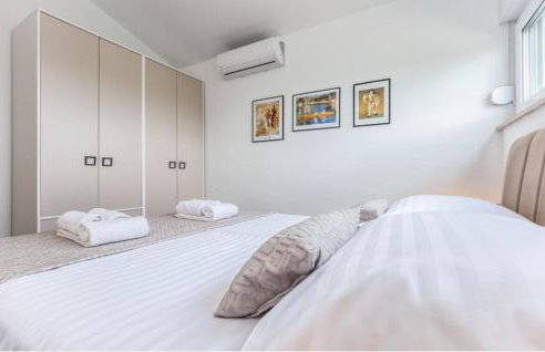 Villa Zara near Poreč for 8 persons with private pool - Foto 29