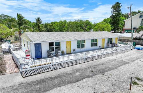 Condo located in Goodland just a short walk from great food - Foto 2