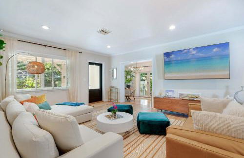 Garden Grove- Miami Home with Private Pool - Foto 11
