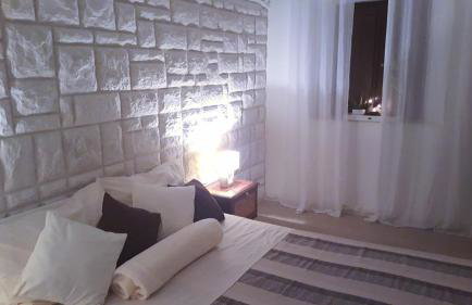 Small House Postup - Photo 8