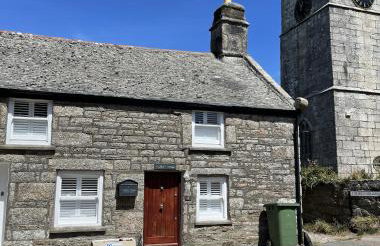 Cobble Cottage - Photo 1