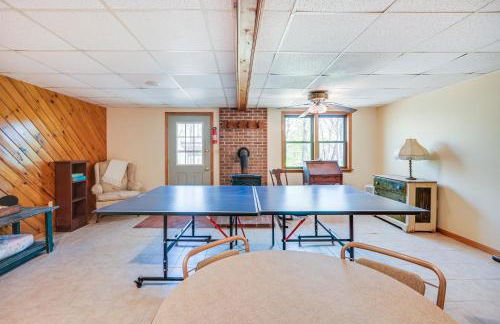 Cozy Appalachian Getaway 5 Mi to Prospect Peak! - Photo 24