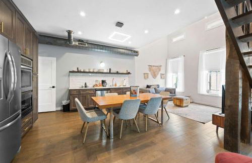 Downtown Views - Walk to Stadiums & Convention Center - Foto 7