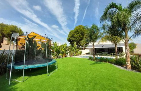 Amazing Home In Serra - Photo 8