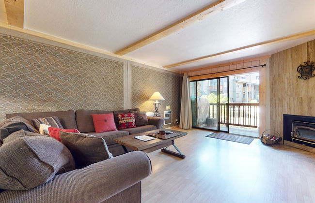 Summit Cozy Condo Getaway! - Foto 10