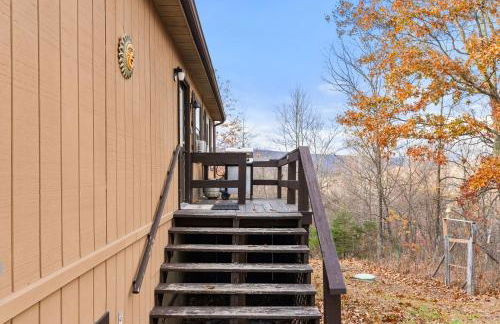 River Access Cabin with Hot Tub, Fire Pit, & WiFi! - Foto 46