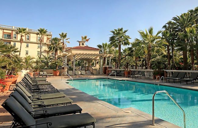 LAs Premier Apartments - Photo 78