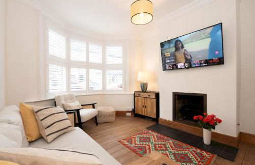 Quaint Victorian Cottage great transport to London - Pass the Keys - Foto 1