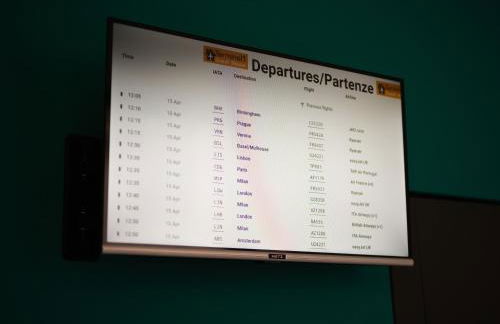 Terminal 1 Guest House - Photo 17