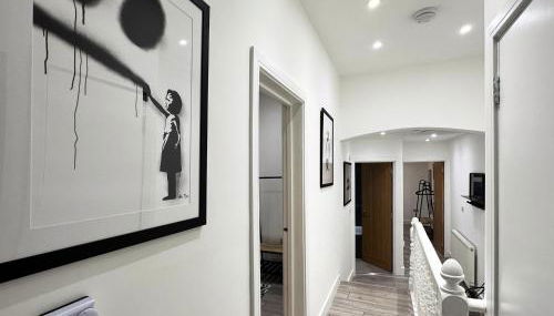 Evelyn's Place hosted by AirOperate - Foto 4