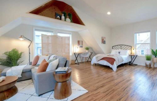 U-District Loft near GU w Self Check-in and Wifi - Foto 3