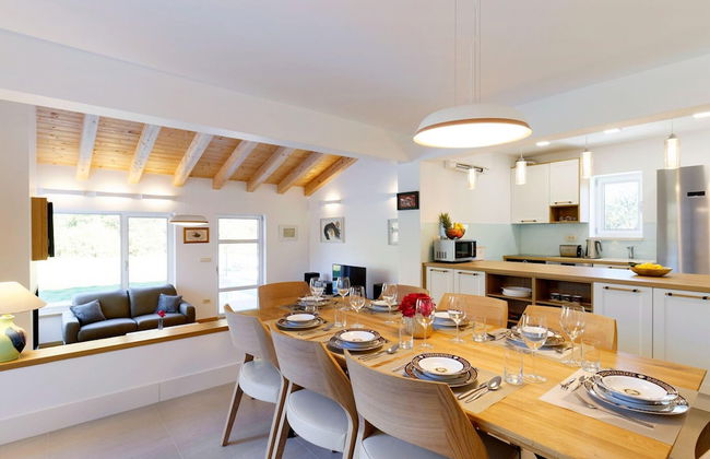 Villa in Zupa With Infinity Pool & Biokovo Views - Foto 13