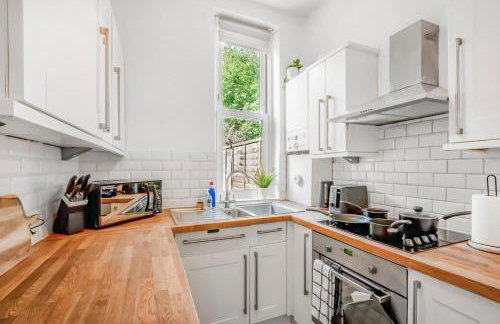 Modern 2BR Flat-Terrace-Free Parking-Rail Station - Foto 14