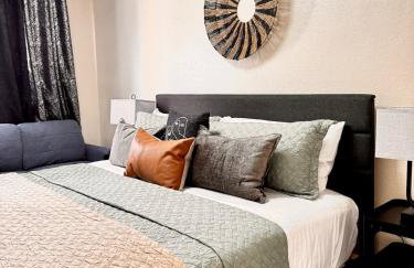 Modern 3BR Retreat with Comfort & Style Near Disney - Foto 3