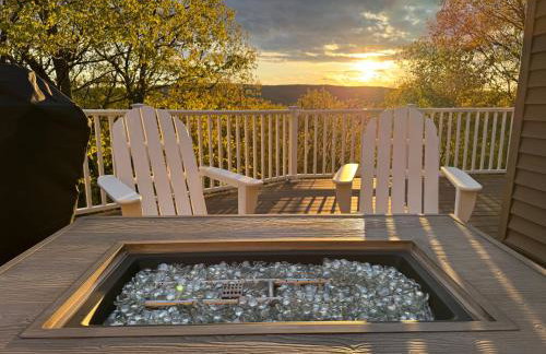 Cozy 3BR Home - Hudson Valley views near Woodbury Commons - Foto 1
