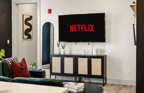 Modern Executive 1BR King Bed - Walk to West 7th - Foto 3