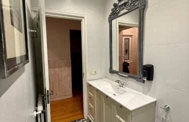PAMPLONA CENTER SUITES luxury apartament City center - Photo 22
