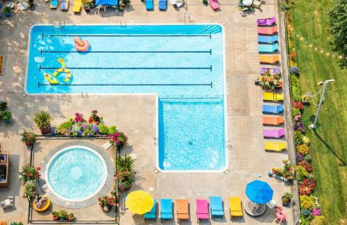 Modern 3BR 2 bathroom Near High Point University & Market Sleeps 6 - Foto 2