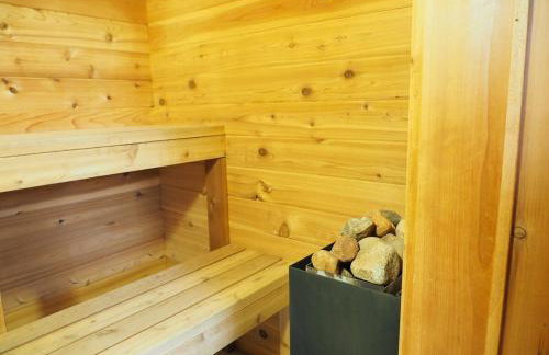 Vermilion Lakeside Cabin with Sauna, 2 Docks, AC - Photo 3