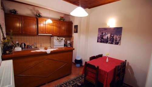 To Spiti tis Pareas - Foto 5