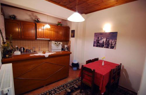 To Spiti tis Pareas - Foto 5