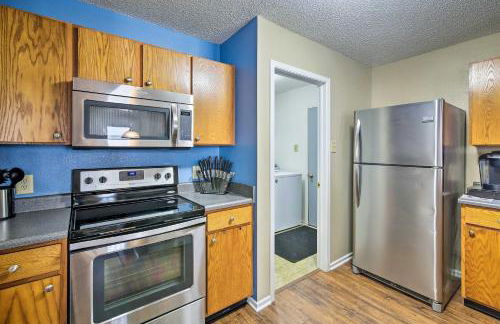 Patio Dining, 7 Mi to Purdue Family Escape! - Photo 10