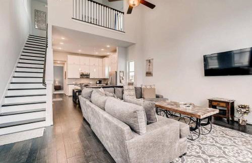 Fam Friendly 5 Bed Home Blocks To Pearl/Riverwalk! - Foto 24