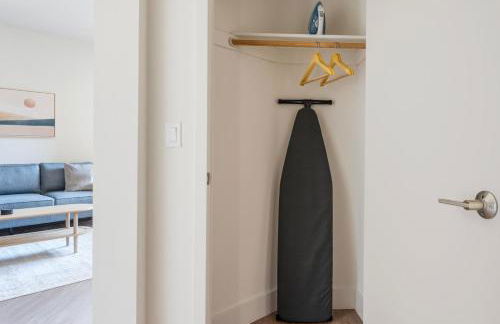 Blueground East Industrial pool nr Lake Elizabeth SFO-2000 - Foto 15