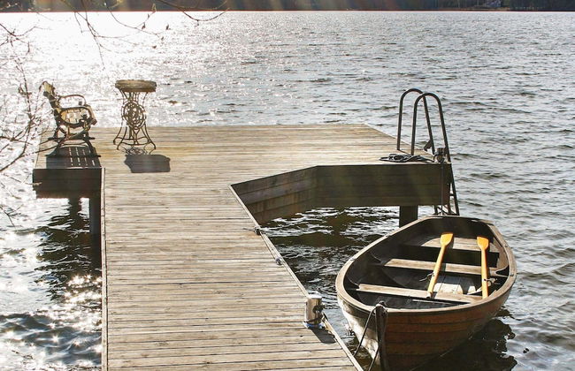 4 Person Holiday Home in Farentuna - Photo 8