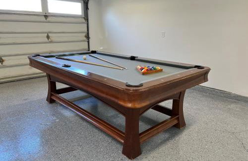 Awesome 5 bedroom 3 bath pool home with in-ground jacuzzi - Foto 17