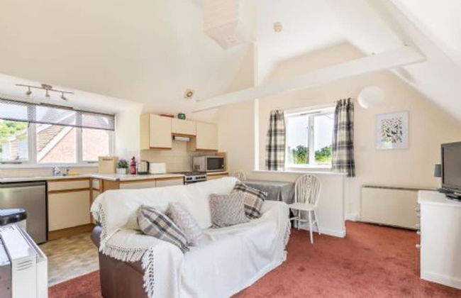 Host Stay The Lodge at Alderfen View - Photo 13