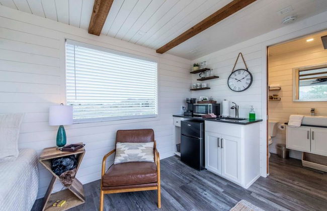 New The Wild West Cozy Container Home - Foto 20