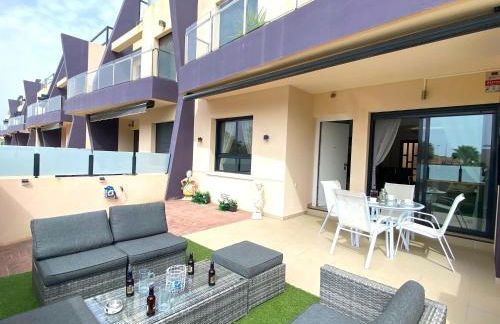 Precioso apartamento a tan solo 300 m de la playa! - Foto 2