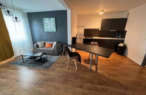 Mon Palmier Grand Appartement Parking Un-Séjour-à-Part - Foto 3