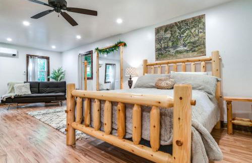 Pet-Friendly Delta Cabin with Private Hot Tub! - Foto 11