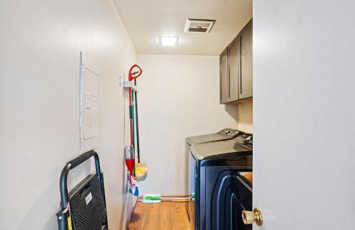 Mountain View, Hot Tub, Open Kitchen, 10m to Sequoia - Foto 35