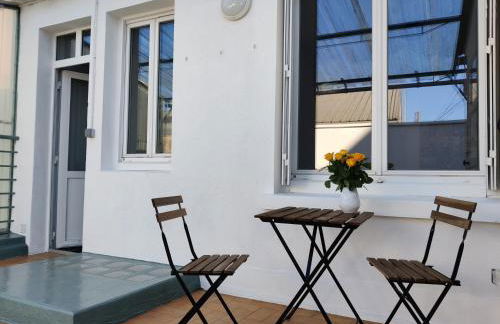 Terrasse 25m - Flat Cosy & Calme - 5 min Gare & Vinci - Foto 9