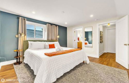 Sleeps 10 + Coffee bar + Game Room + Train to CHGO - Foto 33