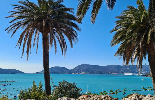 "Torretta House", inside Le Agavi Private Park on Lerici hill, shared Pool and Tennis, AC, parking next door, additional parking in Lerici, Cooking Lesson and Wine Tasting - Photo 47