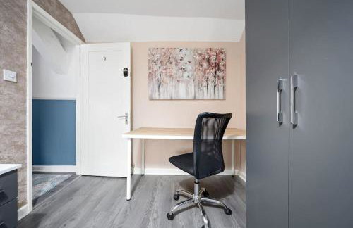 Private retreat For 3 Near City Centre - Photo 7