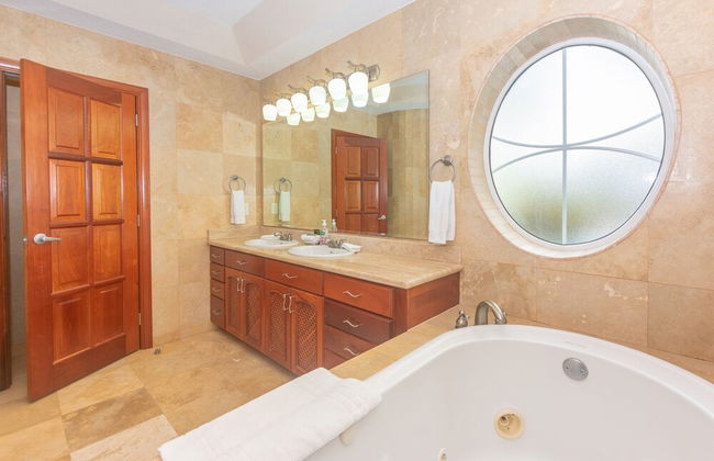 Lawson Rock - Parrotfish 106 - Foto 18