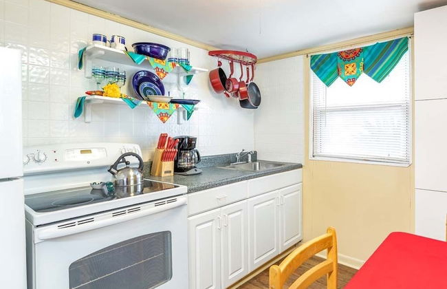 Kahuna Kabana Tybee Vacation Rentals - Photo 5