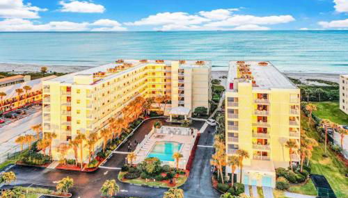 Sandcastles 2BR2BA Cocoa Beach Ocean Views! - Foto 2