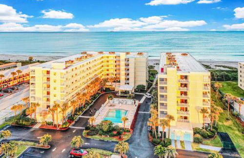 Sandcastles 2BR2BA Cocoa Beach Ocean Views! - Foto 2