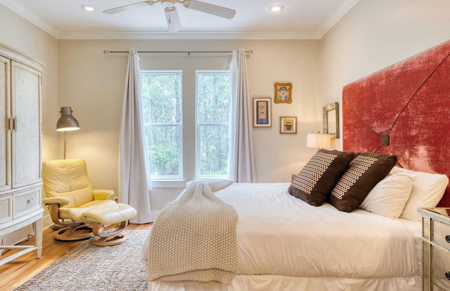 Doctor's Orders by Avantstay 5 Mins TO Beach! w/ Community Pool & Hot Tub! - Photo 29