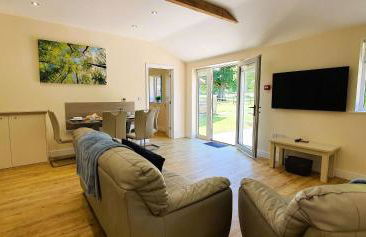 The Victorian Barn, Self-Catering Holidays with Pool and Hot Tubs, Dorset - Photo 84